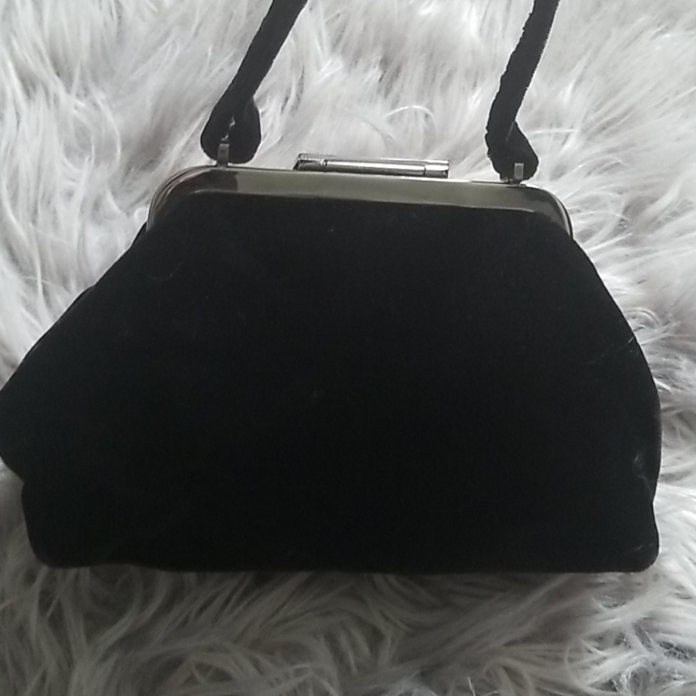 Mini Handheld Purse - Picture 5 of 12